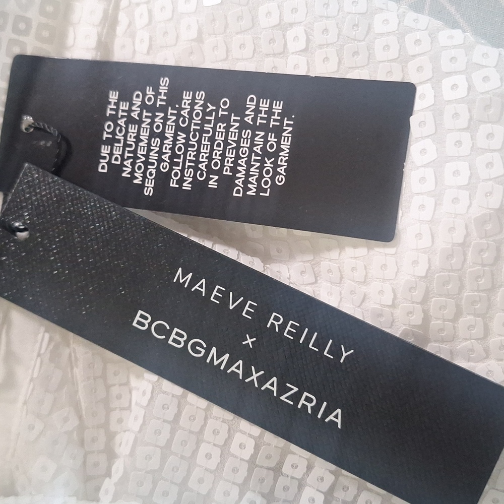 BCBG MaxAzria Runway White Sequined Dress - Picture 15 of 17